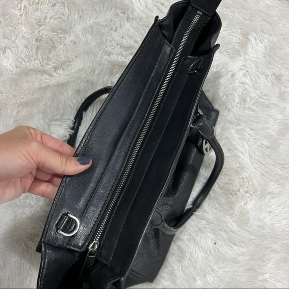 Michael Kors Sophie Saffiano Pebbled Leather Bag - Picture 8 of 11